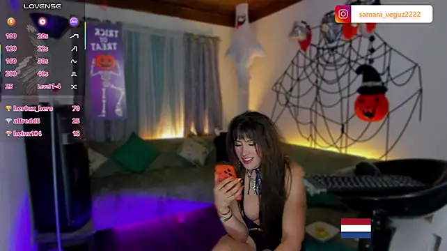 samara_veguz222 Show in webcam