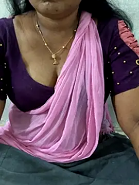 MaaliiiPonuTamil's Live XXX Chat