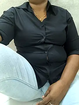MaaliiiPonuTamil's Live XXX Chat
