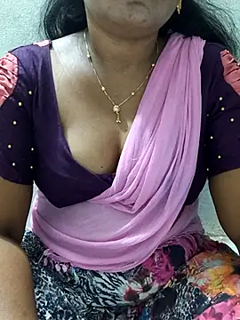 MaaliiiPonuTamil লাইভ XXX চ্যাট