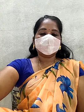 Webkamerová show Tamil_Rithika_hot