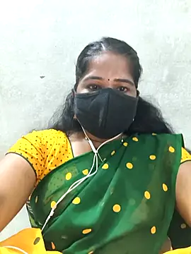 Chat +18 de Tamil_Rithika_hot ao vivo