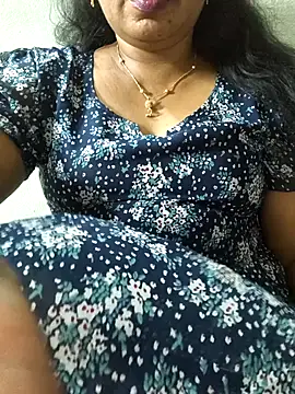 Chat XXX en directo de Tamil_Rithika_hot