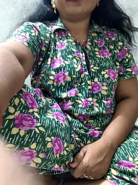 โชว์เว็บแคมของ Tamil_Rithika_hot