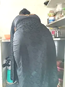 Tamil_Rithika_hotn Webbikameraesitys
