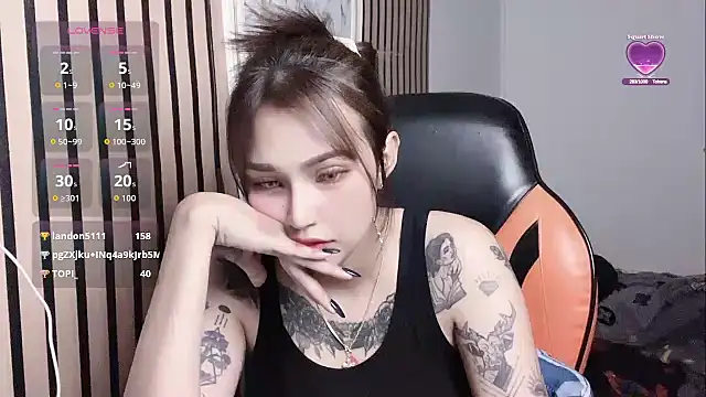 Kate_99 Pertunjukan Webcam