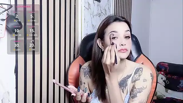 Kate_99's Webcam Show