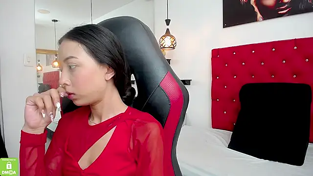 NathaliaSweet_11's Live XXX Chat