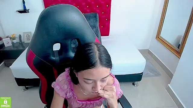 NathaliaSweet_11 XXX чат на живо