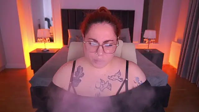 Kittywakee Live XXX-Chat
