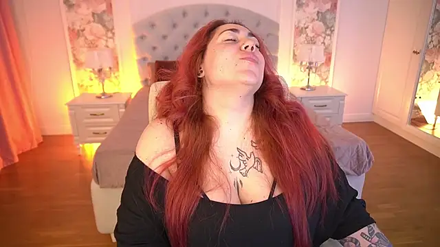 Kittywakee লাইভ XXX চ্যাট