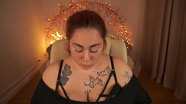 XXX chat uživo modela Kittywakee