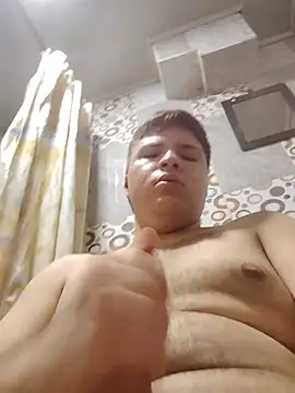 Show modela OspinA019 na web-kameri