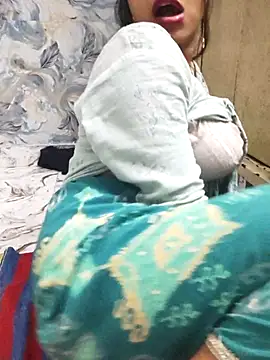 Sania-Love's Webcam Show