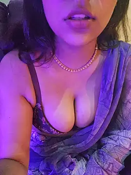 callmeshreya ওয়েবক্যাম শো