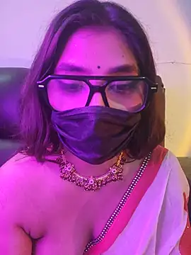 callmeshreya's Webcam Show