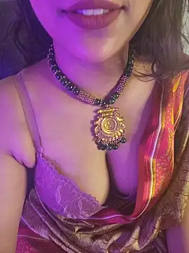 Chat +18 de callmeshreya ao vivo