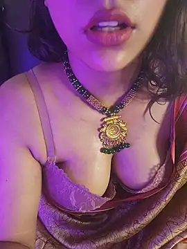 callmeshreya Webcam-Show
