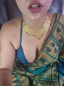 callmeshreya Webcam Show