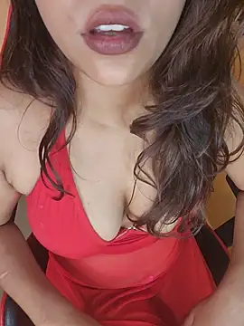 callmeshreya's Webcam Show
