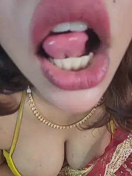 แชท XXX สดของ callmeshreya
