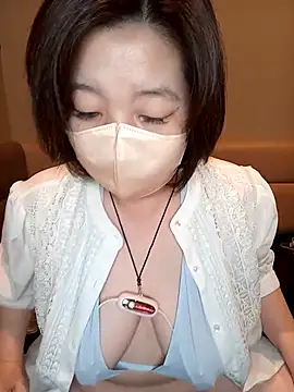 Nanami888's Live XXX Chat