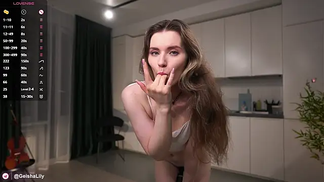 LoraDevon's Webcam Show
