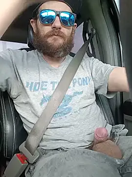 Spunwhiteboy1992 Show in webcam