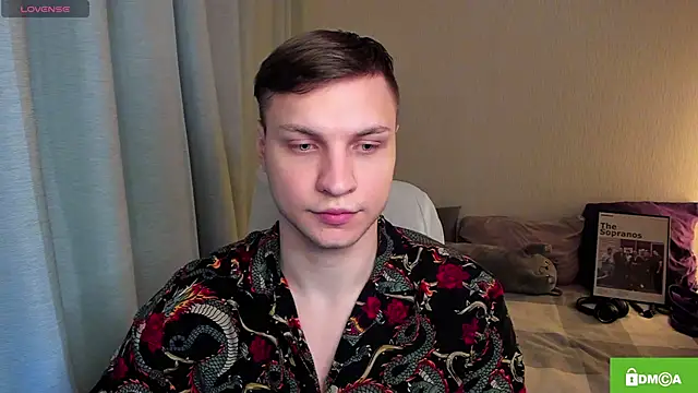 handsome_guy01: απευθείας συνομιλία ΧΧΧ