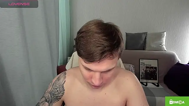 handsome_guy01n Webbikameraesitys