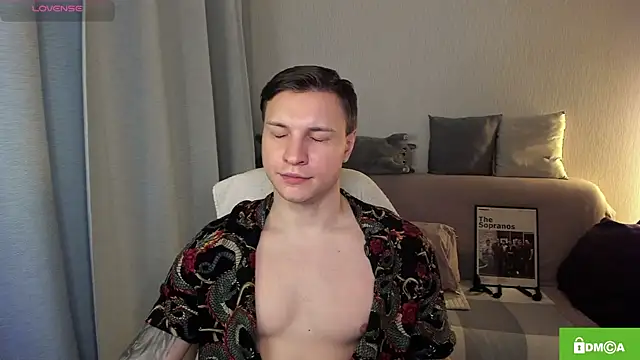 handsome_guy01 webcam show