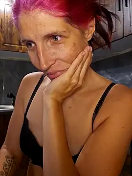 Lenchen_ Pertunjukan Webcam