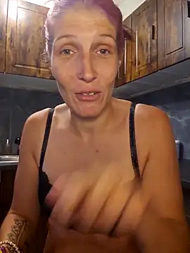Chatroom XXX en direct de Lenchen_