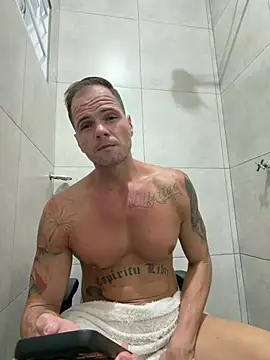 Show modela Giricotta na web-kameri