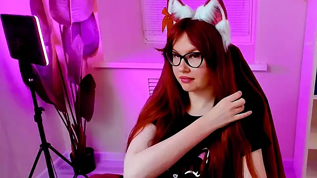 CarolGiggly's Live Sex Cam Show