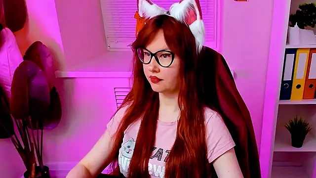 CarolGiggly's Webcam Show