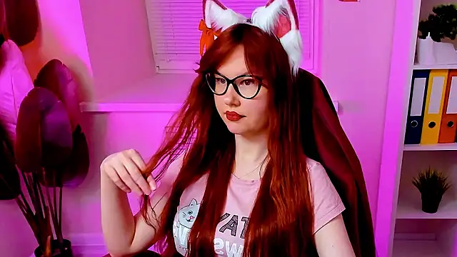 CarolGiggly's Webcam Show