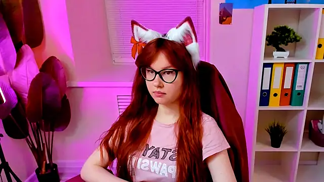 CarolGiggly's Webcam Show