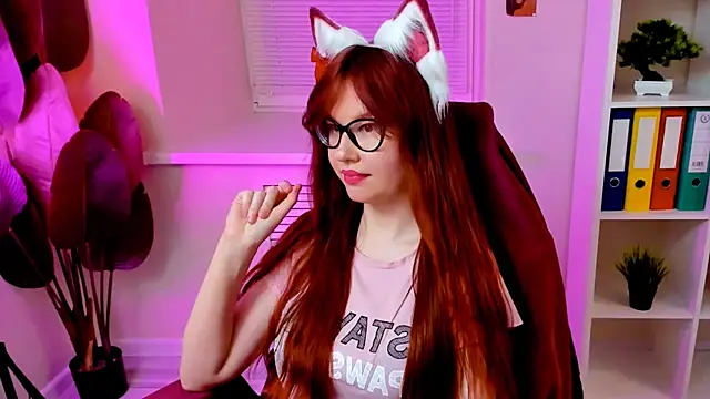 CarolGiggly's Webcam Show