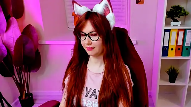 CarolGiggly's Webcam Show