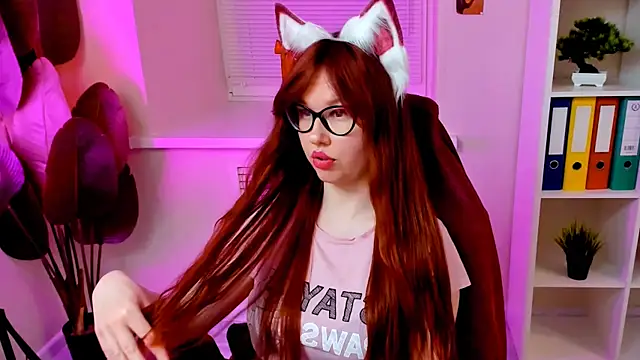 CarolGiggly's Webcam Show