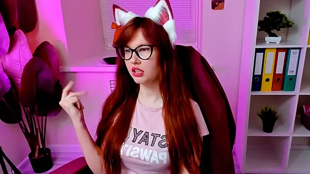 CarolGiggly's Webcam Show