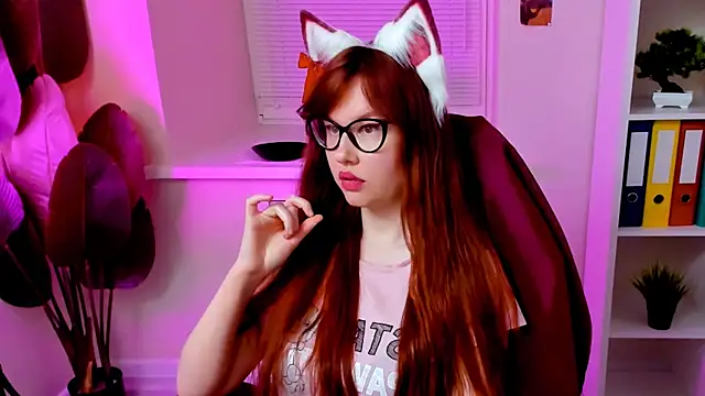 CarolGiggly's Webcam Show