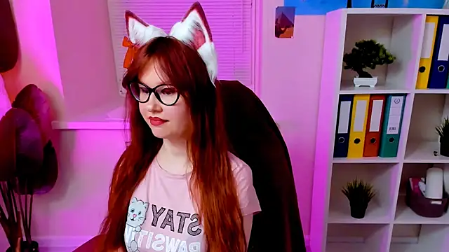 CarolGiggly's Webcam Show