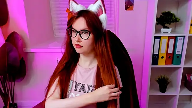 CarolGiggly's Webcam Show