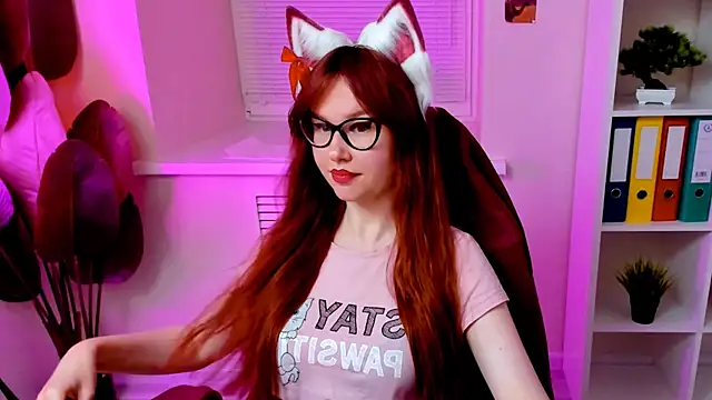 CarolGiggly's Webcam Show