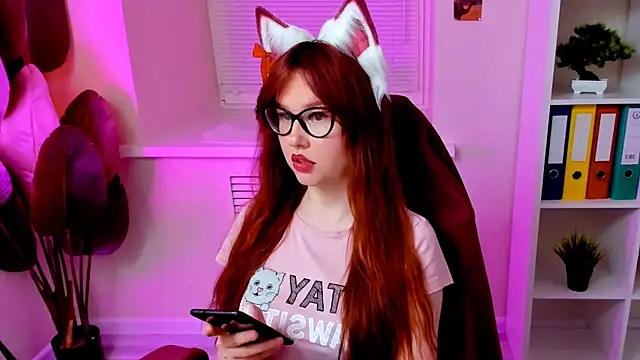 CarolGiggly's Webcam Show