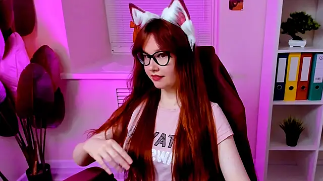 CarolGiggly's Webcam Show