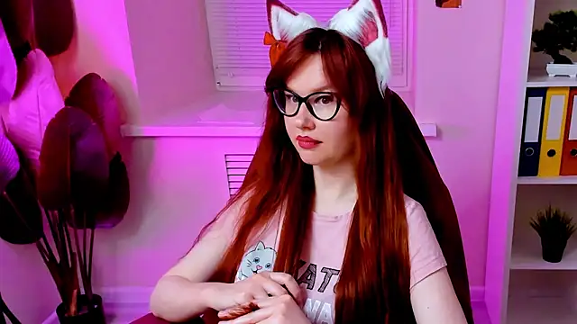 CarolGiggly's Webcam Show