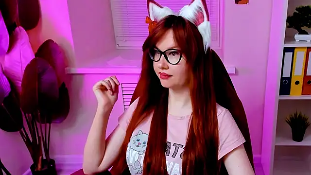 CarolGiggly's Webcam Show